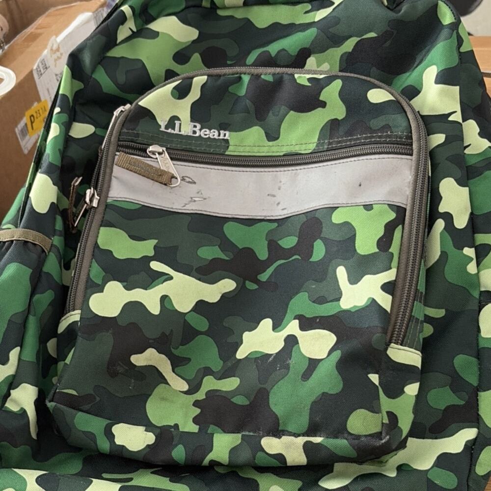 L.L.Bean Unisex Kids Camo Backpack Green/Black Zip Closure Adjustable Strap